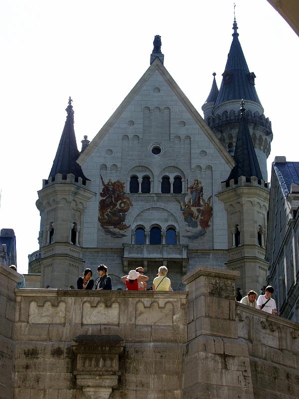 P8056987.jpg - Castle shot