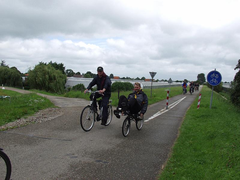 P8237344.jpg - All shapes and sizes