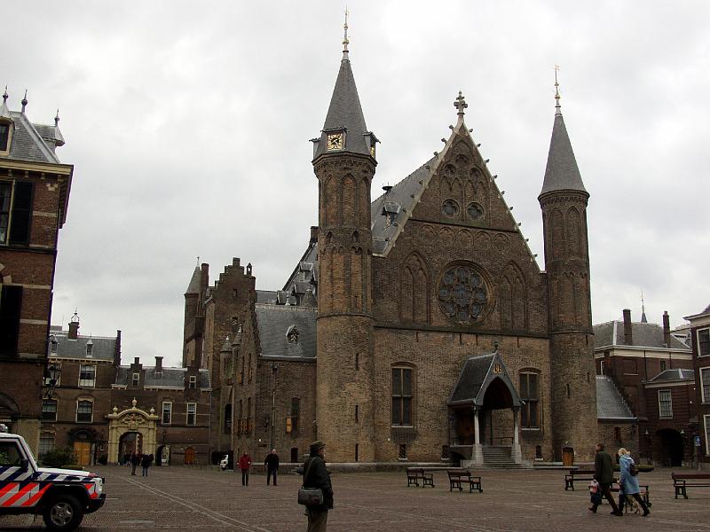P2125670.jpg - Knight's Hall in The Hague.  Inside the Parliament Complex.