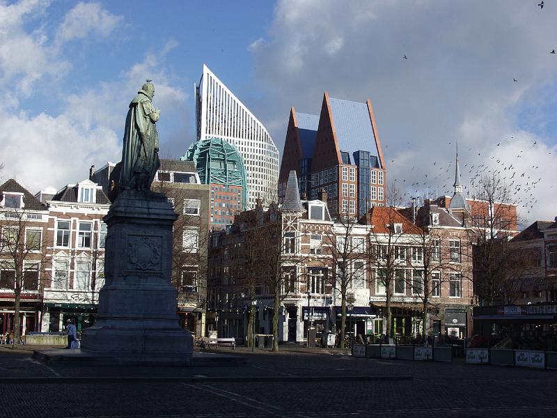 P2205730.jpg - Good view of Downtown from De Plein in The Hague.