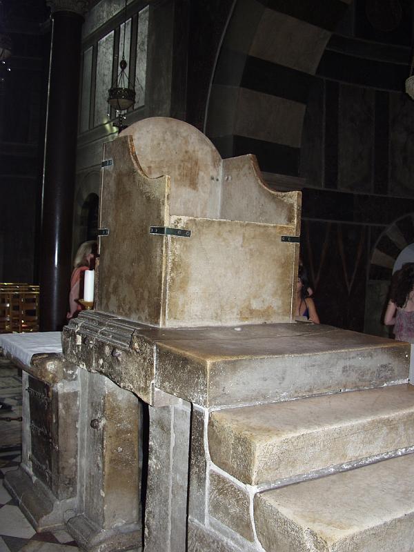 P7176726.jpg - It is a bit of a controversy whether Charlemagne actually sat here.  Many Bavarian kings were coronated on this throne however.