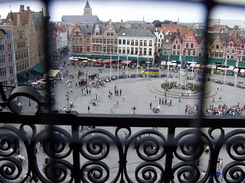 P7036509.jpg - Town square from part way up the belfry