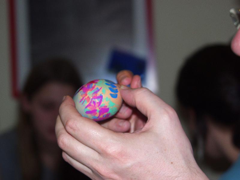 P3275935.jpg - Flowery egg.