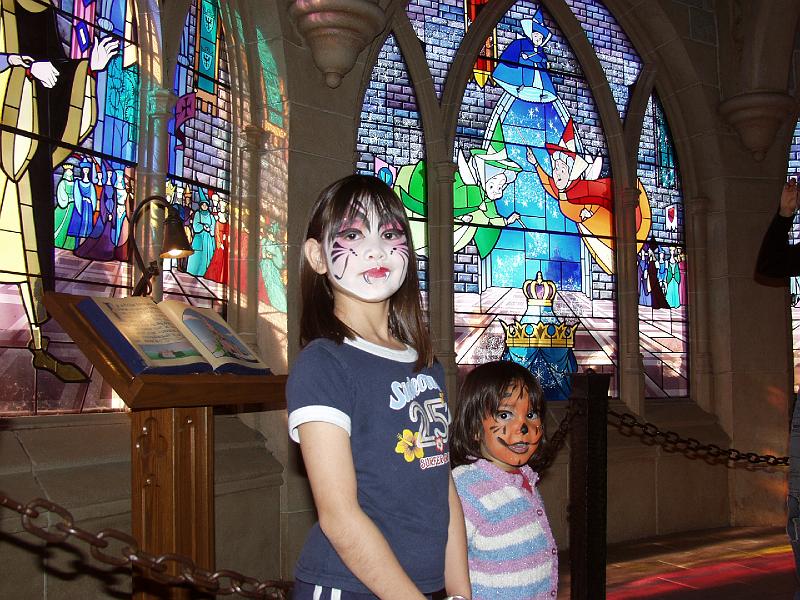 PA157585.jpg - Monsters in the castle