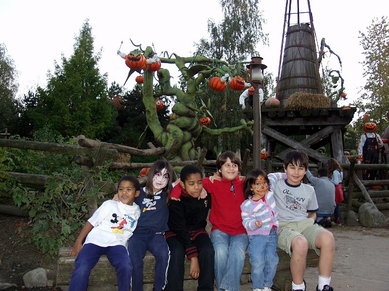 PA157591.jpg - Monsters