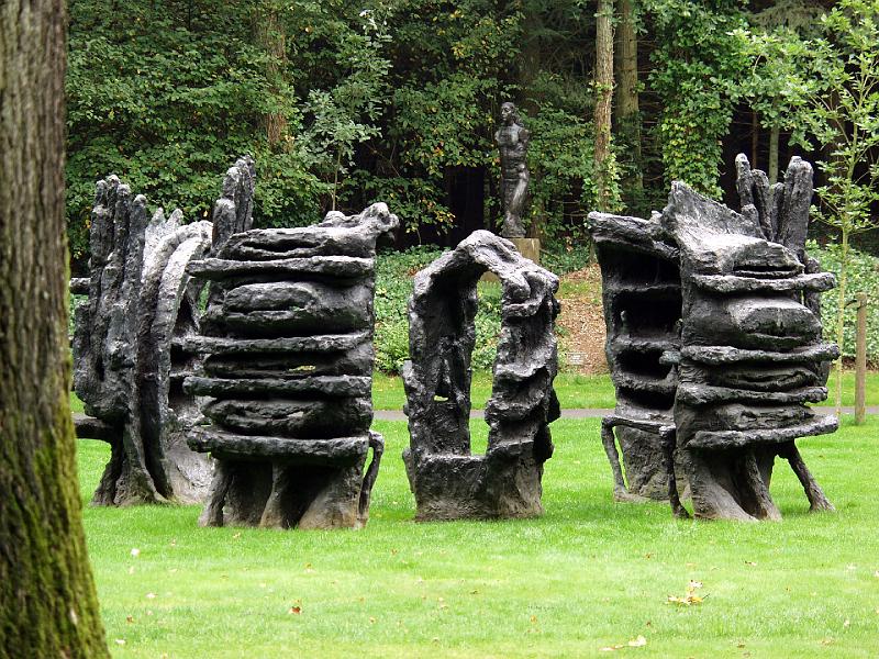 P9117463.jpg - Sculptures in the sculpture garden.