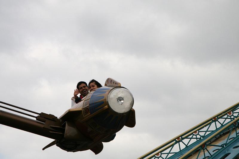 IMG_1057.jpg - Flying