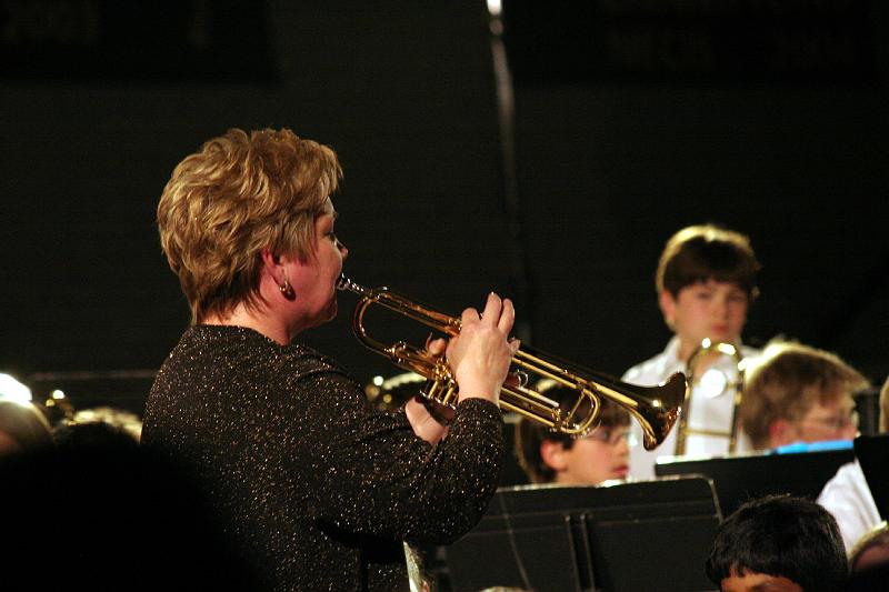 IMG_1203.jpg - Jo Anne plays the trumpet, who knew?