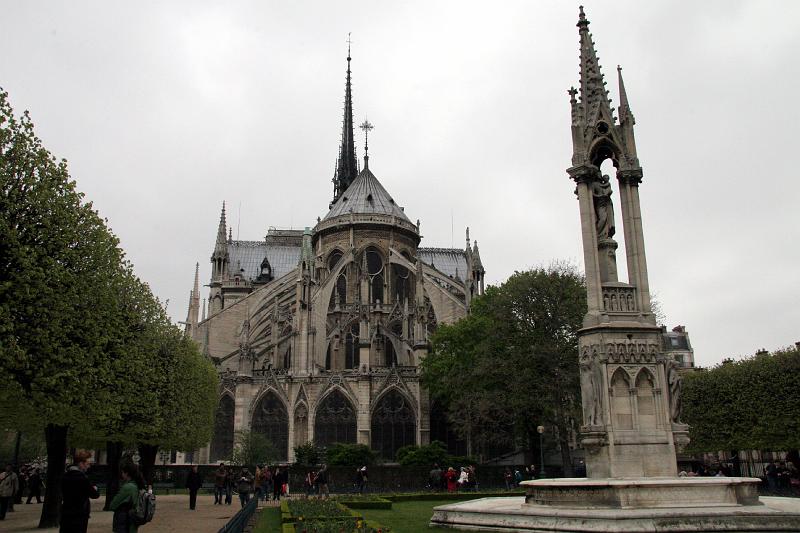 IMG_0828.jpg - Back of Notre Dame