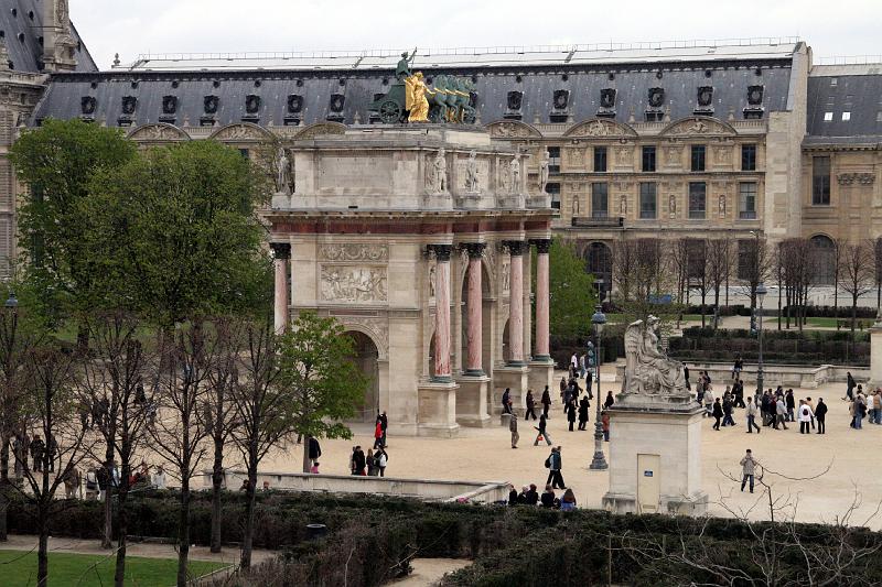 IMG_0866.jpg - Arch from Louvre