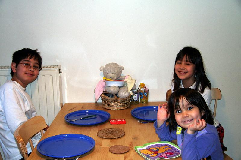 IMG_0755.jpg - Same comes for dinner.