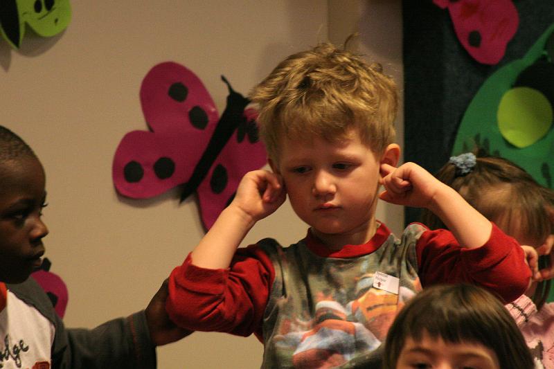 IMG_0694.jpg - I don't like applause.