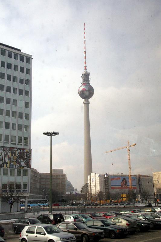 IMG_0370.jpg - Radio Tower built in East Berlin to prove that Communists had technology too.  Problem was that they had to bring in a Swedish Architect :^)