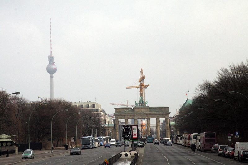 IMG_0413.jpg - Goodbye Brandenburg gate!