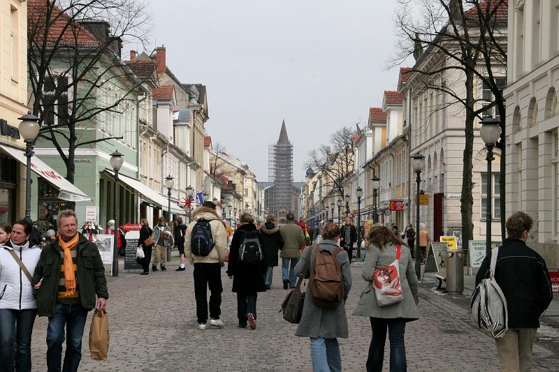 IMG_0431.jpg - Potsdam Shopping District.