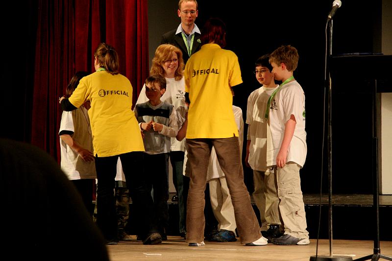 IMG_0608.jpg - 1st place team.