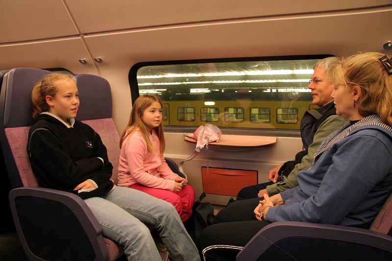 IMG_1914.jpg - Off to Amsterdam