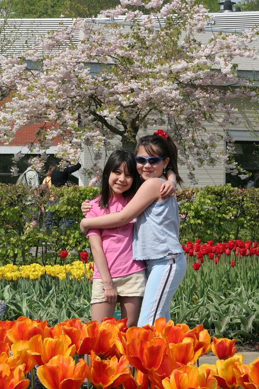 IMG_1381.jpg - R finds a friend in the tulips