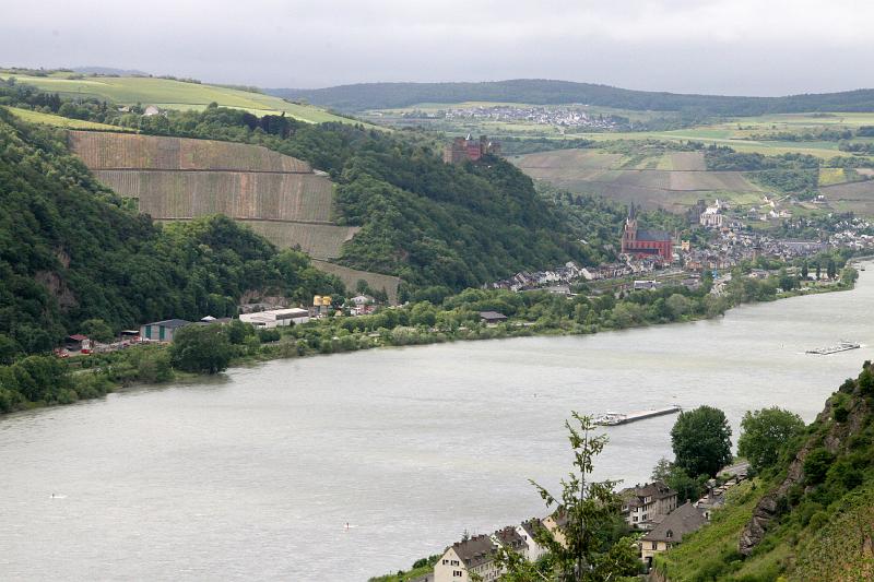 IMG_1479.jpg - Rhein river from our room in Burg Gutenfels